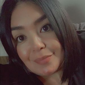 Meet your Posher, Juana